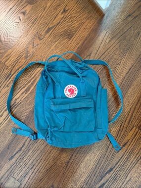 Fjallraven Kanken Backpack in Teal Blue